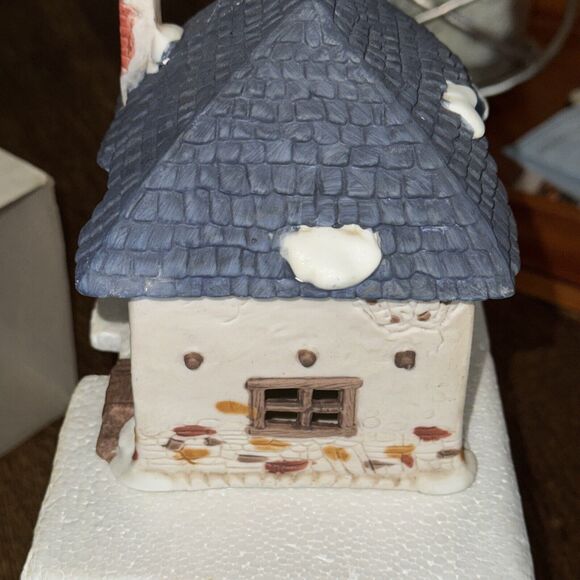 Department 56- Shops of Dickens Village Candle Shop with Box READ … Damage - Picture 11 of 14